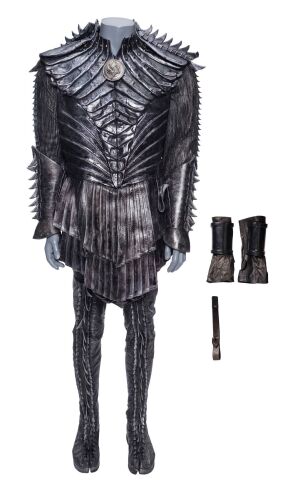 Lot #18: House of T'Kuvma Guard Black Costume ### STAR TREK: DISCOVERY (TV SERIES, 2017-2024)
