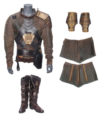 Lot #52: House of Kor Guard Costume ### STAR TREK: DISCOVERY (TV SERIES, 2017-2024)