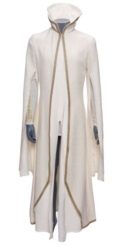 Lot #73: Vulcan Student Robes ### STAR TREK: DISCOVERY (TV SERIES, 2017-2024)