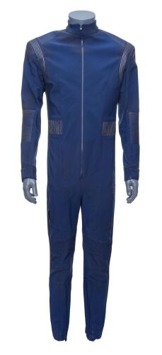 Lot #75: Men's Starfleet Tactical Uniform Jumpsuit ### STAR TREK: DISCOVERY (TV SERIES, 2017-2024)