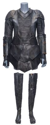 Lot #110: Qo'noS Klingon Gray Costume ### STAR TREK: DISCOVERY (TV SERIES, 2017-2024)