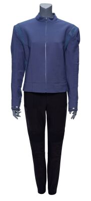 Lot #123: Collarless Starfleet Sciences Uniform with Lightweight Blue Tunic ### STAR TREK: SHORT TREKS (2018)