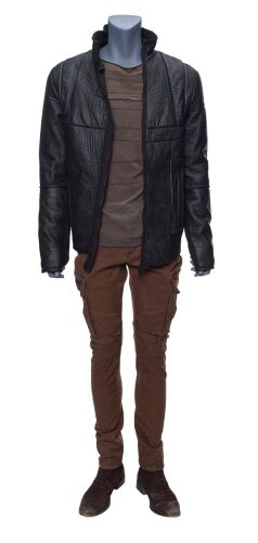 Lot #139: Captain Christopher Pike's (Anson Mount) Away Mission Costume ### STAR TREK: DISCOVERY (TV SERIES, 2017-2024)