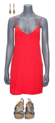 Lot #159: Airiam's (Hannah Cheesman) Beach Memory Costume ### STAR TREK: DISCOVERY (TV SERIES, 2017-2024)