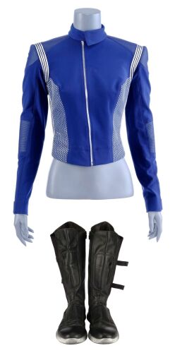 Lot #170: Women's Starfleet Science Uniform Jacket and Boots ### STAR TREK: DISCOVERY (TV SERIES, 2017-2024)