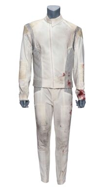 Lot #174: Men's Distressed Starfleet Medical Uniform ### STAR TREK: DISCOVERY (TV SERIES, 2017-2024)