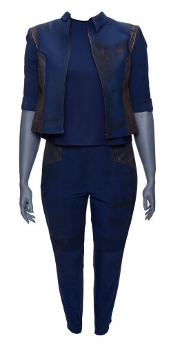 Lot #177: Sylvia Tilly's (Mary Wiseman) Distressed Starfleet Uniform ### STAR TREK: DISCOVERY (TV SERIES, 2017-2024)