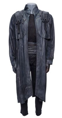 Lot #192: Zareh's (Jake Weber) Trench Coat Costume ### STAR TREK: DISCOVERY (TV SERIES, 2017-2024)