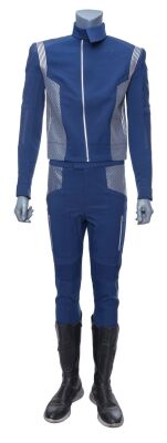 Lot #233: Paul Stamets' (Anthony Rapp) Starfleet Science Uniform ### STAR TREK: DISCOVERY (TV SERIES, 2017-2024)
