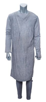 Lot #256: Young Su'Kal's (David Benjamin Tomlinson) Costume ### STAR TREK: DISCOVERY (TV SERIES, 2017-2024)