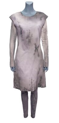 Lot #257: Dr. Issa's (Hannah Spear) Broken Down Costume ### STAR TREK: DISCOVERY (TV SERIES, 2017-2024)