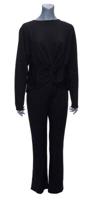 Lot #270: Michael Burnham's (Sonequa Martin-Green) Sleepwear ### STAR TREK: DISCOVERY (TV SERIES, 2017-2024)