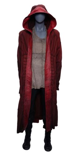Lot #281: Kurr's (Warren Scherer) Fight Costume ### STAR TREK: DISCOVERY (TV SERIES, 2017-2024)