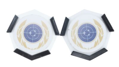 Lot #283: Pair of Federation Holochips ### STAR TREK: DISCOVERY (TV SERIES, 2017-2024)