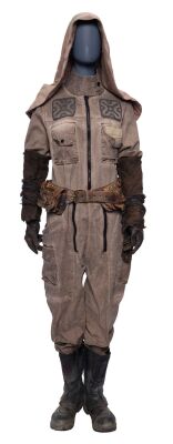 Lot #297: Q'mau Technician Costume ### STAR TREK: DISCOVERY (TV SERIES, 2017-2024)