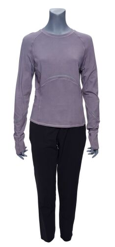 Lot #323: Moll's (Eve Harlow) Prisoner Uniform ### STAR TREK: DISCOVERY (TV SERIES, 2017-2024)