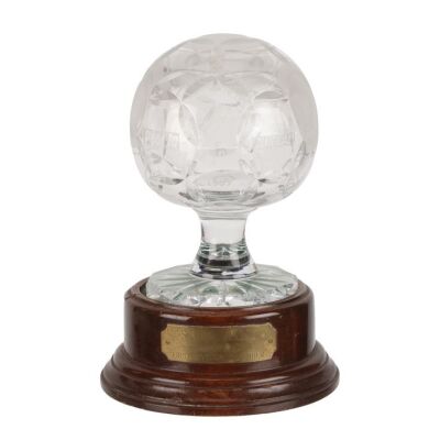 34. Steve Nicol's Merit Award for Best Defender, 1989 ### STEVE NICOL COLLECTION, THE