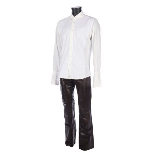 60. Drake's (Dominic Purcell) Shirt and Trousers ### BLADE: TRINITY (2004)