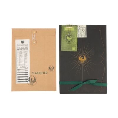 126. Wand Permit Office Button String Envelop and File Folder ### FANTASTIC BEASTS AND WHERE TO FIND THEM (2016)