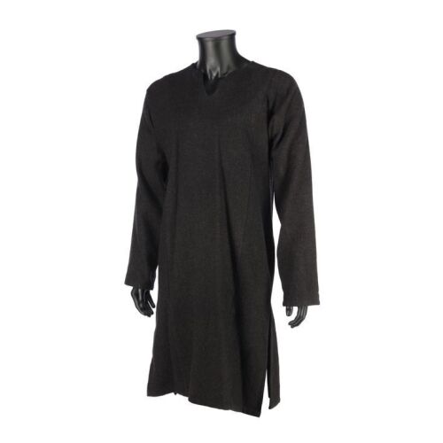 257. Macbeth's (Michael Fassbender) Tunic ### MACBETH (2015)