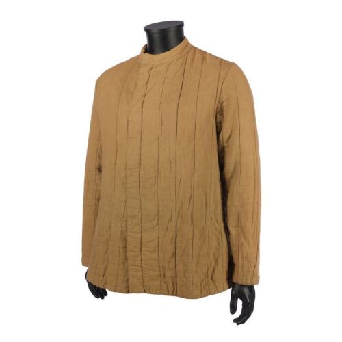 359. Resistance Fighter's Quilted Shirt ### STAR WARS: THE FORCE AWAKENS (2015)