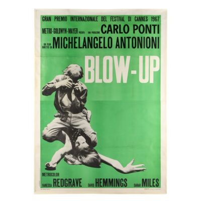 562. Italian Four-Fogli; 140 cm x 198 cm (55" x 78"), Very Good Linen-Backed; Unknown Artist ### BLOW UP (1966)