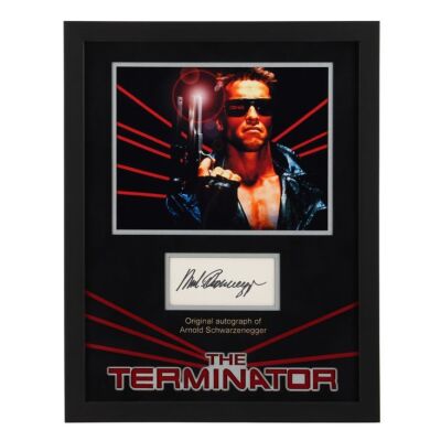 876. Arnold Schwarzenegger Autograph Display; 34 x 42.5 x 2 cm (13.5" x 16.75" x 0.75"), ### TERMINATOR, THE (1984)