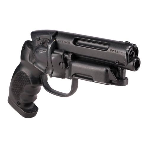 81. LAPD Officer Blaster Replica ### BLADE RUNNER (1982)