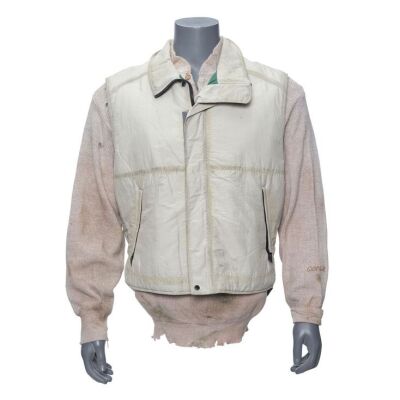 104. Gabe Walker's (Sylvester Stallone) Vest and Distressed Sweater ### CLIFFHANGER (1993)