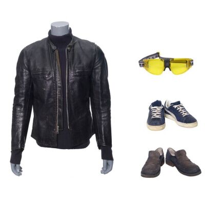 164. Lucas' (Rory Cochrane) Ensemble Components ### EMPIRE RECORDS (1995)