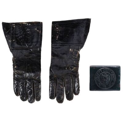 295. Nazi Belt Buckle and Motorcycle Gloves ### INDIANA JONES AND THE LAST CRUSADE (1989)