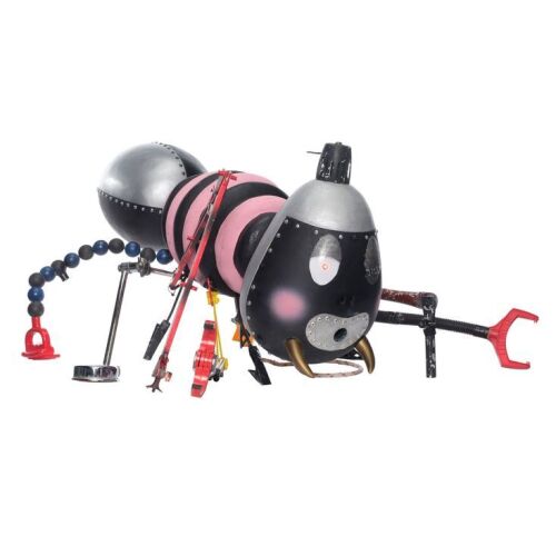 421. Screen-Matched Light-Up Mechanical Spider ### MUNSTERS' SCARY LITTLE CHRISTMAS, THE (1996)