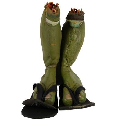594. Michelangelo's (Michelan Sisti/David Fraser) Pairs of Turtle Suit Feet with Turtle Zori ### TEENAGE MUTANT NINJA TURTLES (1990)/TEENAGE MUTANT NINJA TURTLES III (1993)