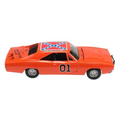 155. John Schneider-Autographed 1:24-Scale ERTL General Lee Model Replica ### DUKES OF HAZZARD, THE (T.V. SERIES, 1979 - 1985)