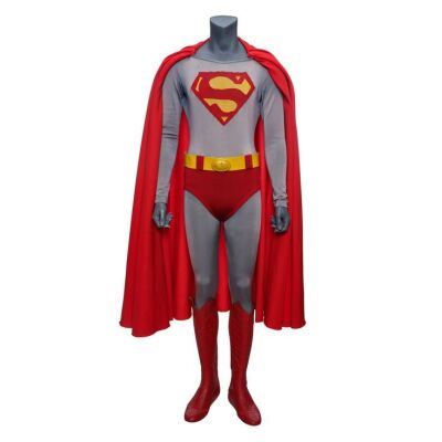 585. Superman's (Christopher Reeve) Costume with Cape, Belt and Boots Replicas ### SUPERMAN III (1983)