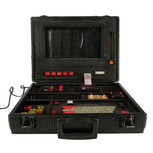 7. Bishop's (Lance Henriksen) Screen-Matched Light-Up Computer Terminal ### ALIENS (1986)