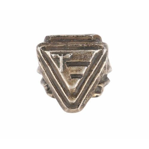 19. Dr. Evil's (Mike Myers) Pinky Ring ### AUSTIN POWERS: THE SPY WHO SHAGGED ME (1999)