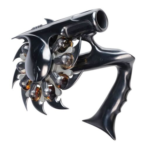 33. Batman's (Val Kilmer) Bat-Goo Gun and Goo Cartridges ### BATMAN FOREVER (1995)
