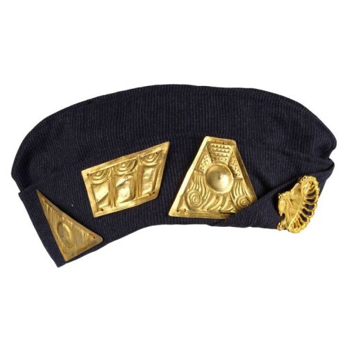 65. Planet Hollywood Collection: King Jaffe Joffer&rsquo;s (James Earl Jones) Cap ### COMING TO AMERICA (1988)
