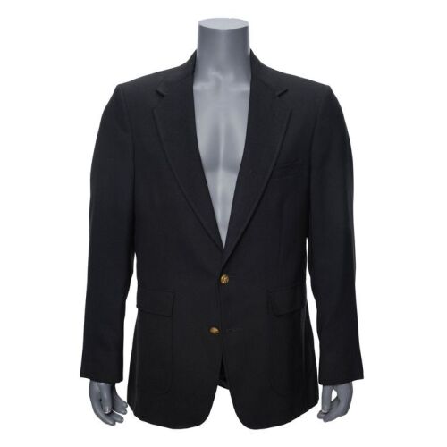 78. Planet Hollywood Collection: Lloyd Christmas' (Jim Carrey) Chauffeur Jacket ### DUMB AND DUMBER (1994)