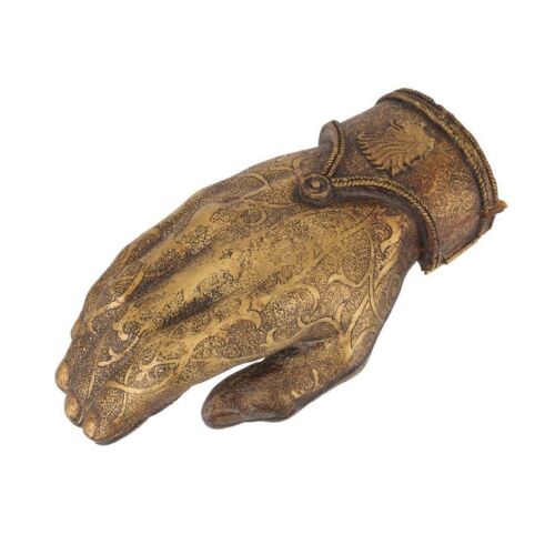 121. Jaime Lannister&rsquo;s (Nikolaj Coster-Waldau) Stunt Hand ### GAME OF THRONES (T.V. SERIES, 2011 - 2019)