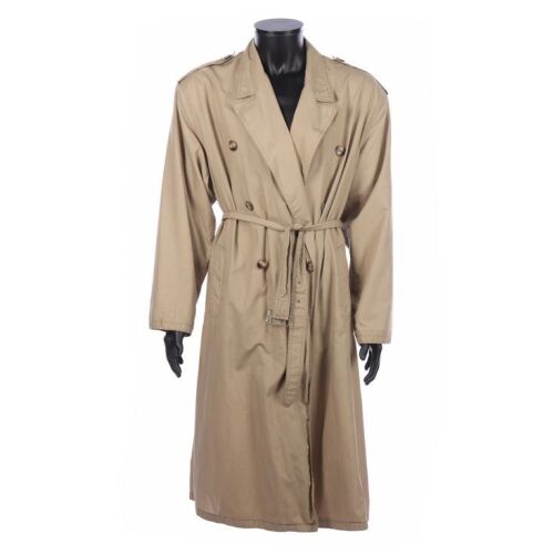 160. Connor MacLeod's (Christopher Lambert) Trench Coat ### HIGHLANDER (1986)