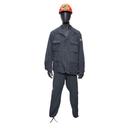 193. Dinosaur Handler Costume with Helmet ### JURASSIC PARK (1993)