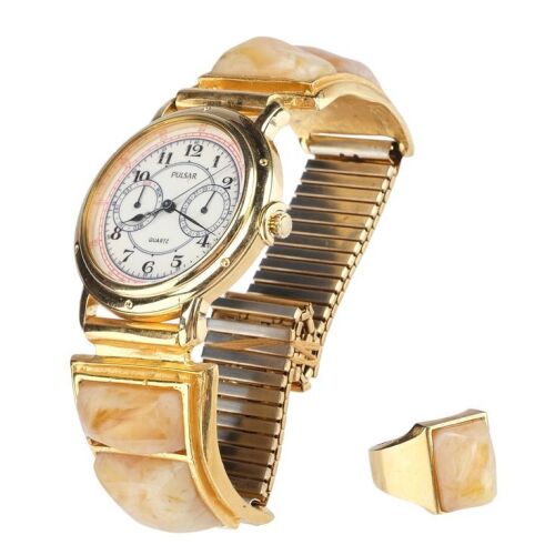 194. John Hammond's (Richard Attenborough) Pulsar V336-7040 Watch and Stone Ring ### JURASSIC PARK (1993)