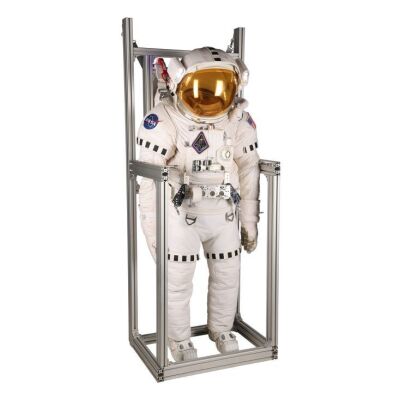 226. Mark Watney's (Matt Damon) Light-Up EVA Suit with Screen-Matched Mission Badge ### THE MARTIAN (2015)