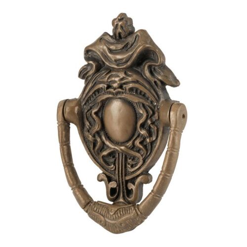 251. Ebenezer Scrooge's (Michael Caine) Doorknocker ### THE MUPPET CHRISTMAS CAROL (1992)