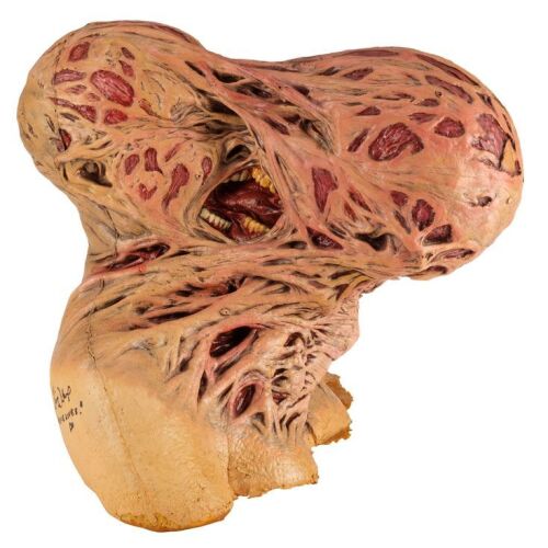 263. Cast-Autographed Freddy Krueger (Robert Englund) and Alice (Lisa Wilcox) Head Morph FX Test Bust ### NIGHTMARE ON ELM STREET 5, A: THE DREAM CHILD (1989)