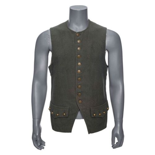 268. Gabriel Martin's (Heath Ledger) Vest ### THE PATRIOT (2000)