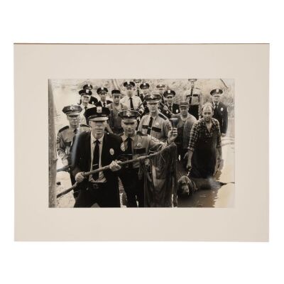 319. Oversized Finale Rock Hammer Photograph ### THE SHAWSHANK REDEMPTION (1994)