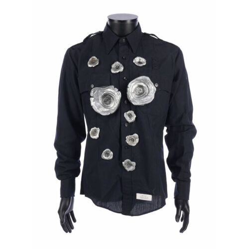 394. T-1000's (Robert Patrick) Bullet-Hit LAPD Uniform Shirt ### TERMINATOR 2: JUDGMENT DAY (1991)